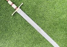 Handmade Damascus Steel Medieval Knight Sword